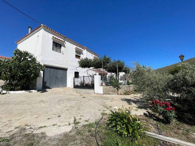 Casa rústica / Caserío en Venta en Lucainena de Las Torres