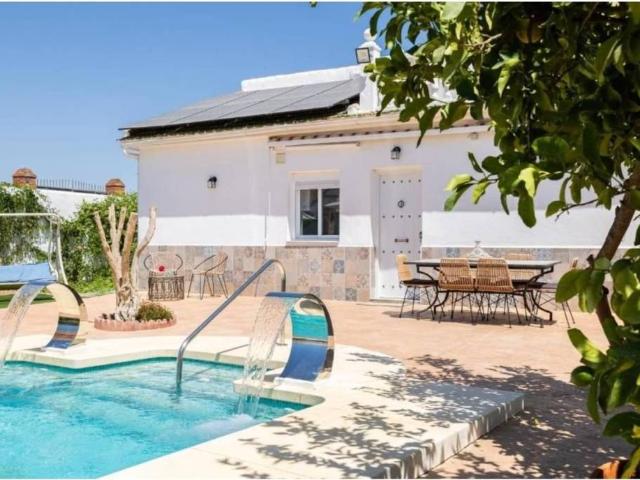 Casa rústica / Caserío en Venta en Málaga