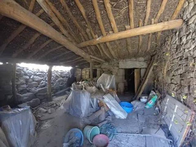 Casa rústica / Caserío en Venta en Malpartida de Corneja