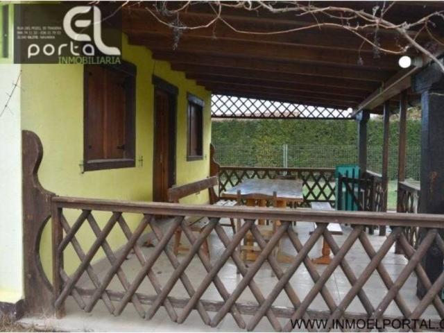 Casa rústica / Caserío en Venta en Marcilla