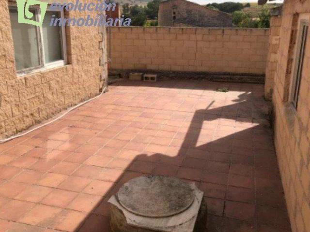 Casa rústica / Caserío en Venta en Mazuela