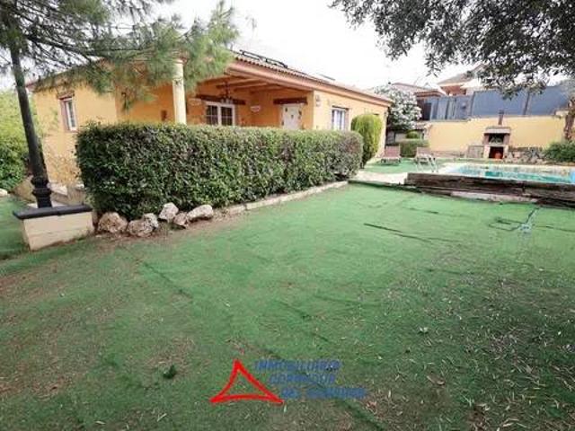 Casa rústica / Caserío en Venta en Mejorada del Campo