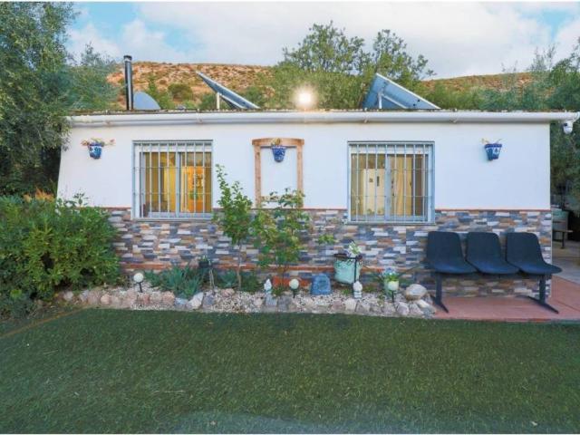 Casa rústica / Caserío en Venta en Monachil
