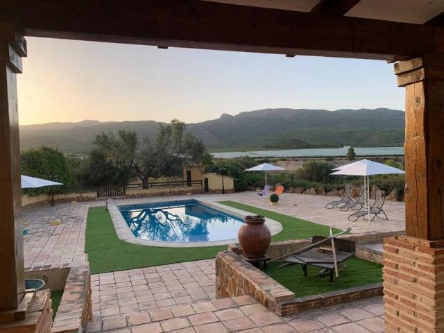 Casa rústica / Caserío en Venta en Moratalla