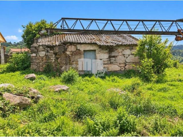 Casa rústica / Caserío en Venta en Mos