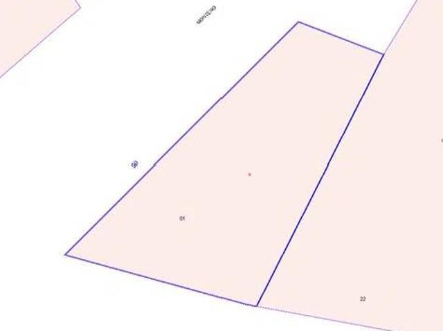 Casa rústica / Caserío en Venta en Navalonguilla