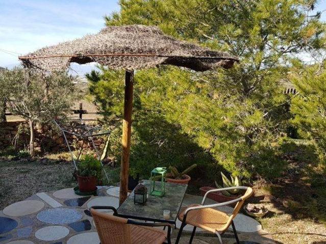 Casa rústica / Caserío en Venta en Níjar