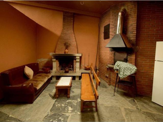 Casa rústica / Caserío en Venta en O Incio