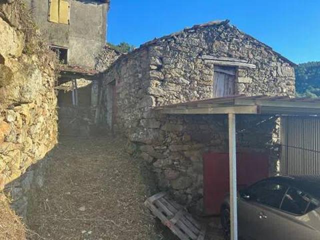 Casa rústica / Caserío en Venta en O Saviñao