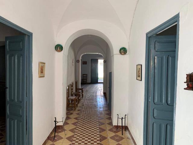 Casa rústica / Caserío en Venta en Oliva de La Frontera