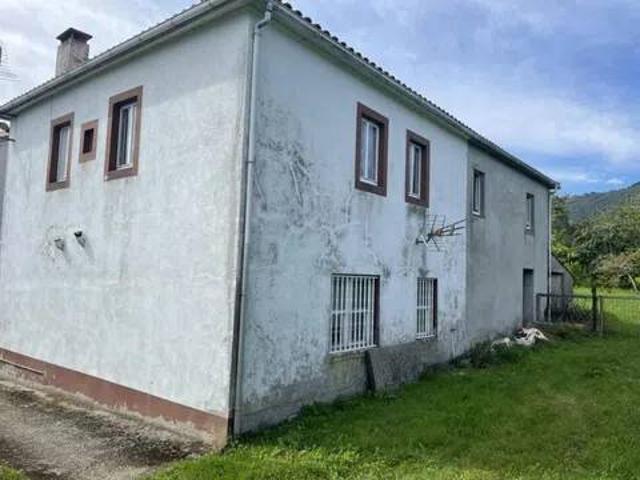 Casa rústica / Caserío en Venta en Ortigueira