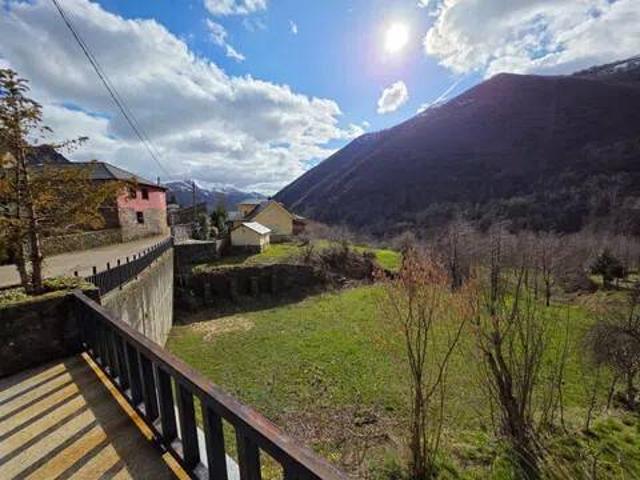 Casa rústica / Caserío en Venta en Palacios del Sil
