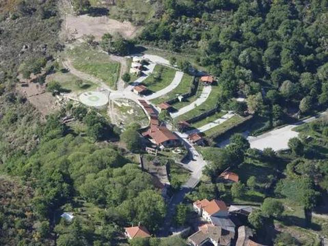 Casa rústica / Caserío en Venta en Parada de Sil