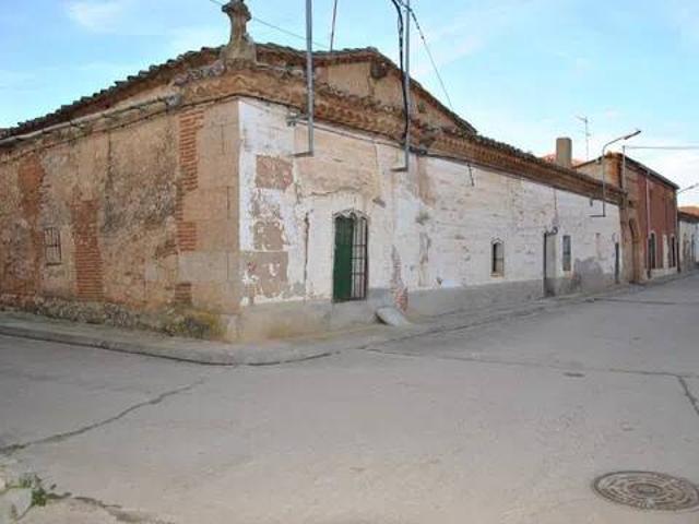 Casa rústica / Caserío en Venta en Parada de Rubiales