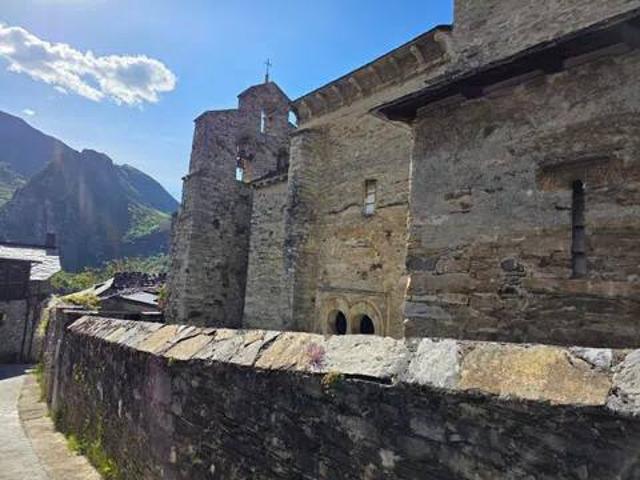 Casa rústica / Caserío en Venta en Ponferrada