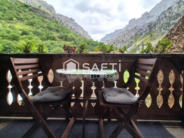 Casa rústica / Caserío en Venta en Posada de Valdeón