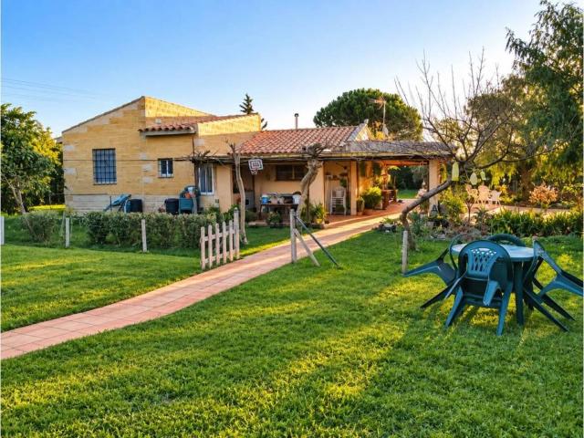 Casa rústica / Caserío en Venta en Puerto Real