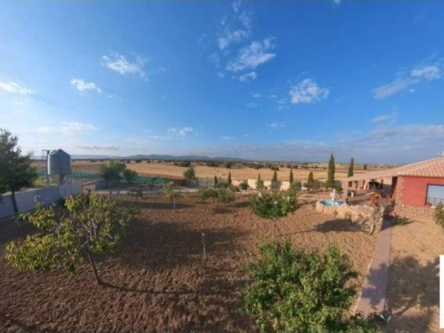 Casa rústica / Caserío en Venta en Pulgar