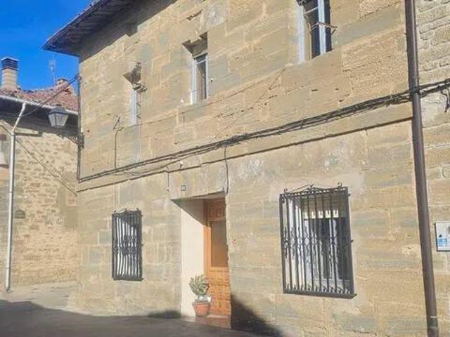 Casa rústica / Caserío en Venta en Quintanilla San García
