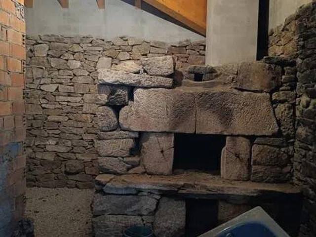 Casa rústica / Caserío en Venta en Rodeiro