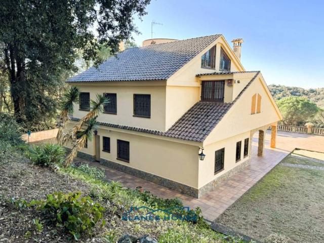 Casa rústica / Caserío en Venta en Sant Feliu de Buixalleu