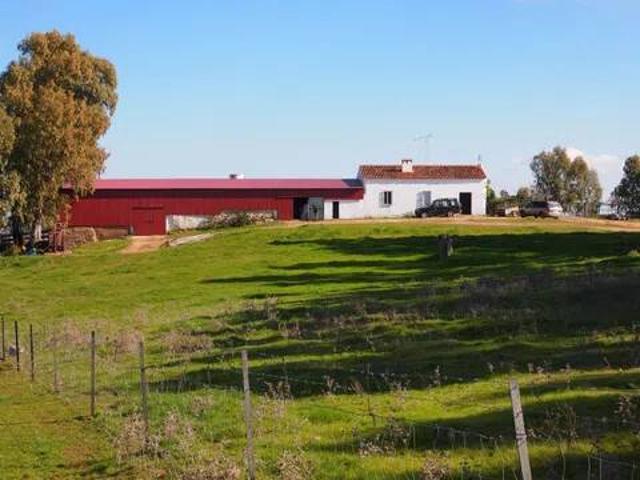 Casa rústica / Caserío en Venta en Santa Olalla del Cala