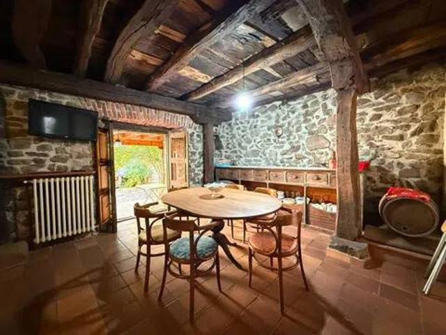 Casa rústica / Caserío en Venta en San Cebrián de Mudá