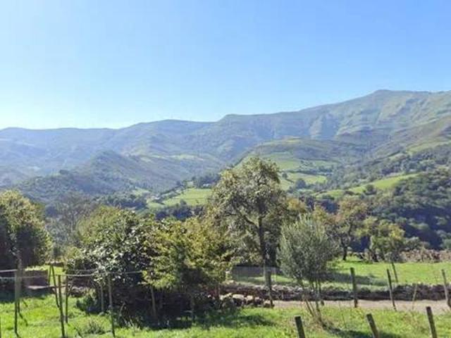 Casa rústica / Caserío en Venta en Soba