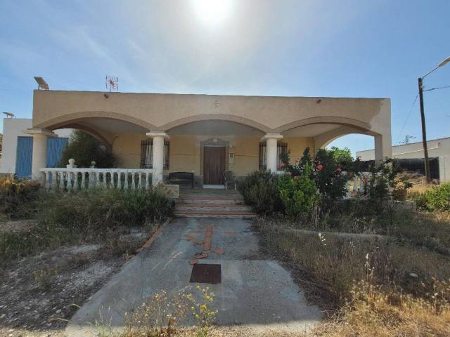 Casa rústica / Caserío en Venta en Sorbas