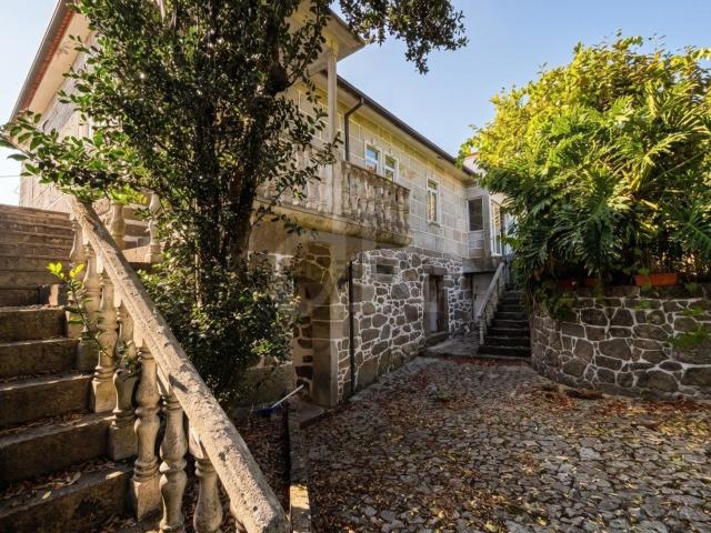 Casa rústica, Curvos