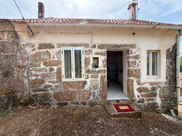 Casa rústica, A Cañiza