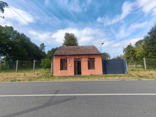 Casa rústica, A Estrada