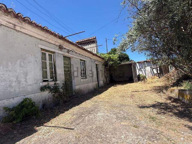 Casa rústica, Alvega e Concavada