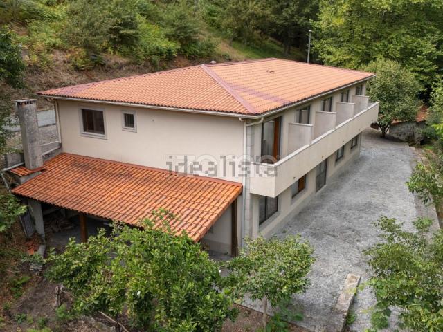 Casa rústica, Alvite e Passos