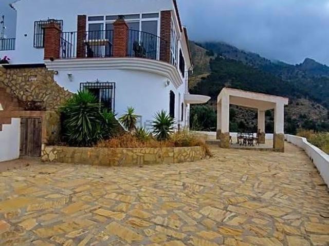 Casa rústica, Alcaucín
