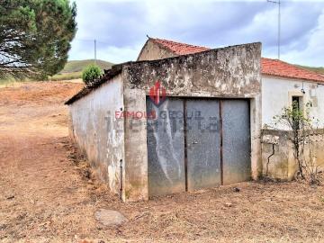 Quinta à venda em Alferce