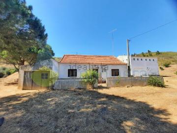 Quinta à venda em Alferce - Despensa