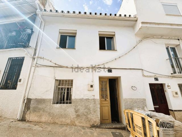 Casa rústica, Alozaina