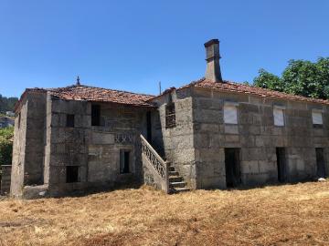 Várzea do Douro, Alpendorada e Matos