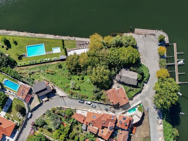 Casa rústica, Alpendorada Várzea Torrão