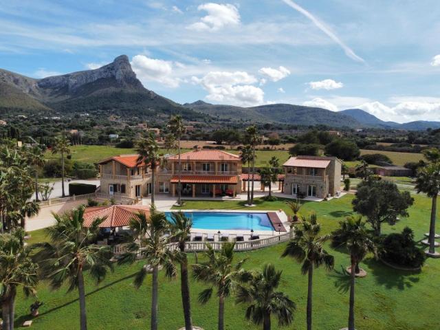 Casa rústica, Arta