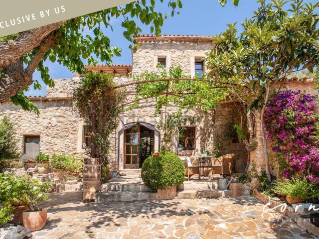 Casa rústica, Arta