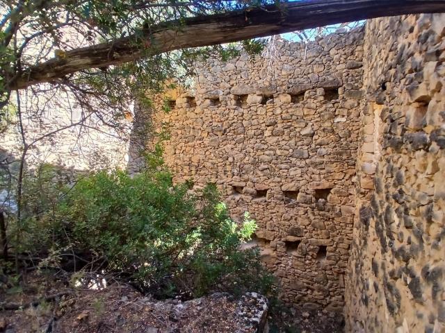 Casa rústica, Arnes