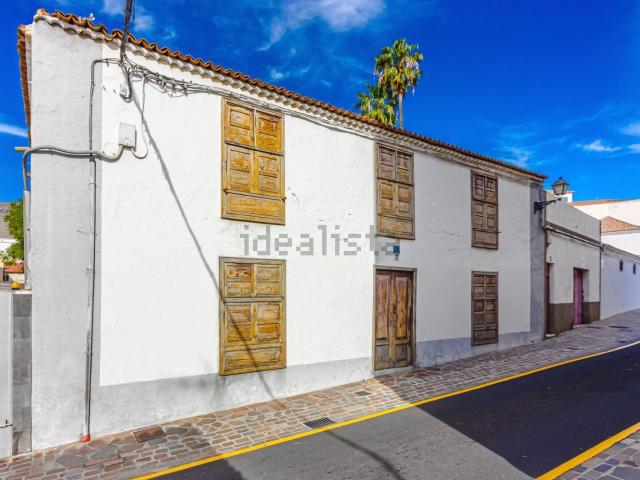 Casa rústica, Arona