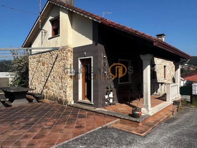 Casa rústica, Bora