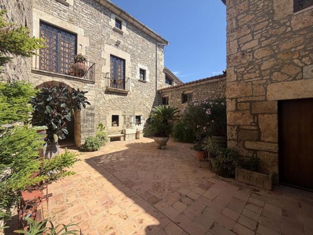 Casa rústica, Banyoles
