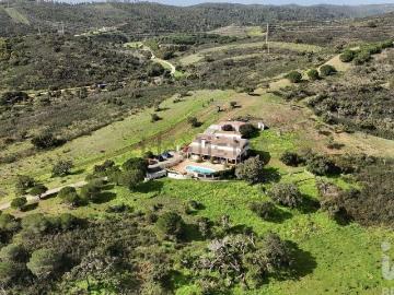 Casa rústica, Bensafrim