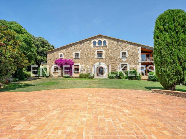 Casa rústica, Brunyola
