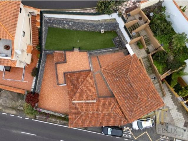 Casa rústica de alto standing de 5 dormitorios en venta Los Realejos, Canarias