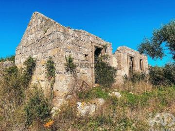 Casa rústica em São Vicente do Paul e Vale de Figueira de 75 m²